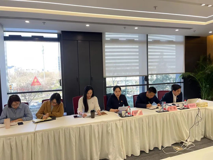 人力资源公司PG 国际党委举办“两会”精神及经济政策解读专题讲座