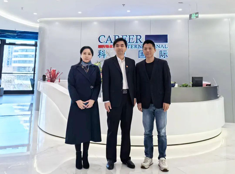 人力资源公司PG 国际党委举办“两会”精神及经济政策解读专题讲座